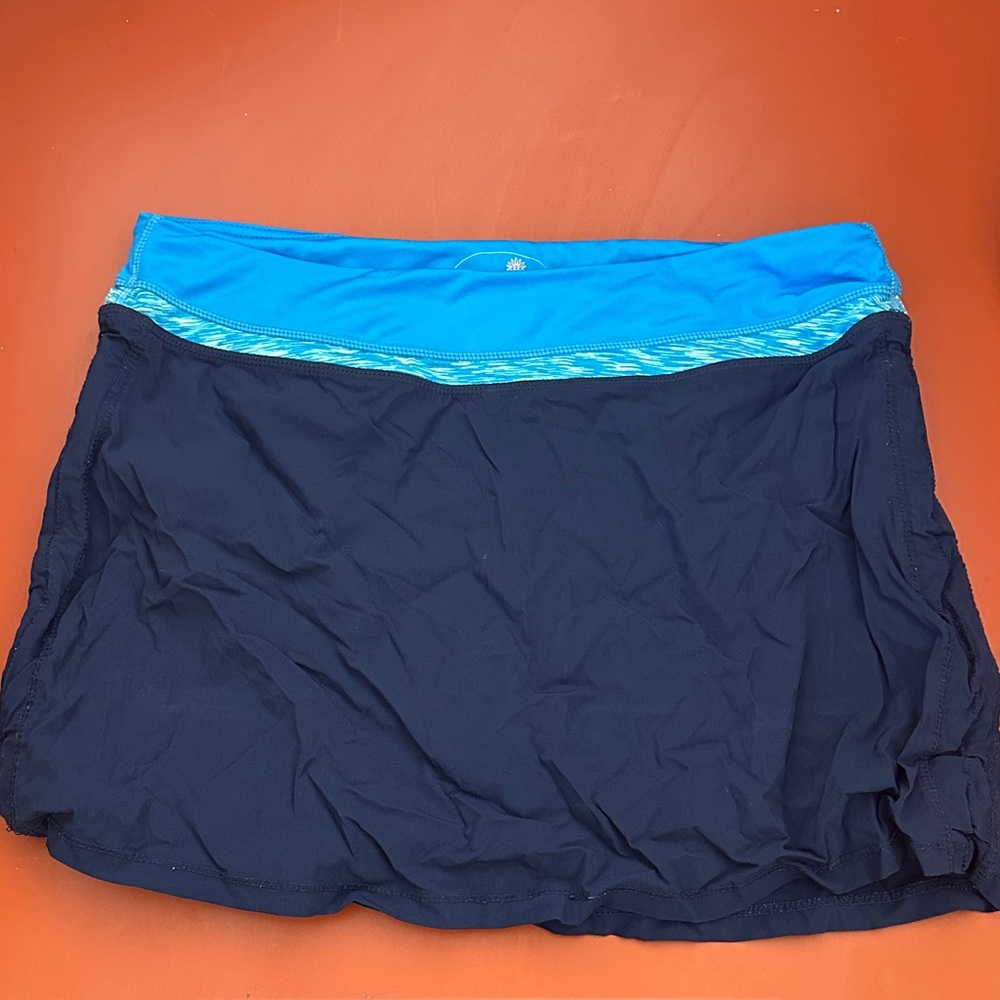 EUC Tangerine Blue and Dark Blue Athletic Skirt with Under Shorts 🧣